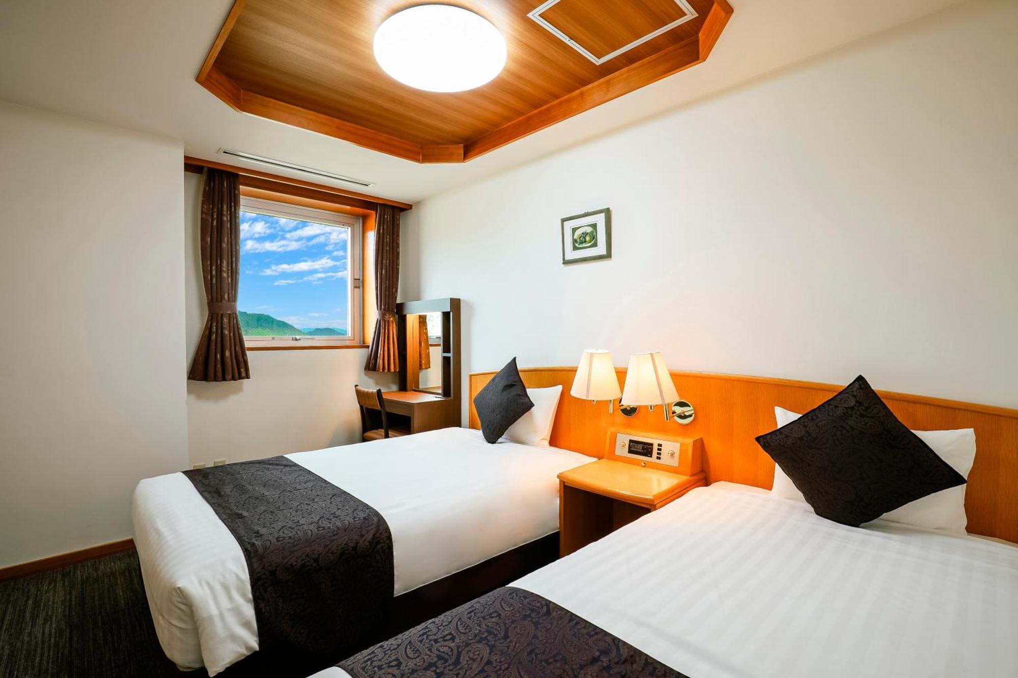Kamenoi Hotel Kochi Ino Экстерьер фото