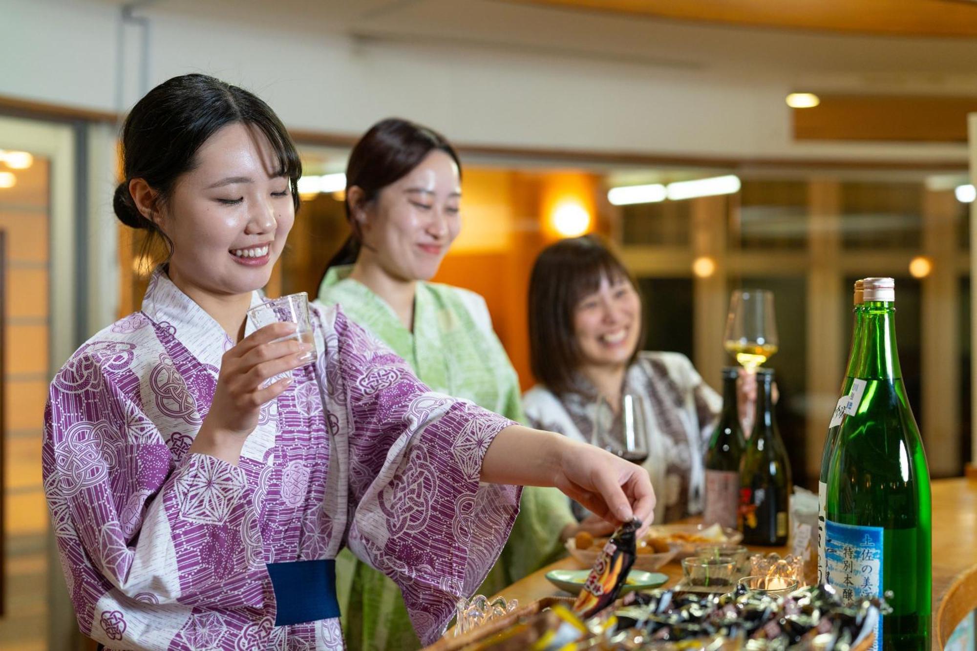 Kamenoi Hotel Kochi Ino Экстерьер фото